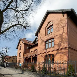 Apartament Very Berry - Orzeszkowej 16 - Mtp Apartment, Parking, Check In 24h, Poznań